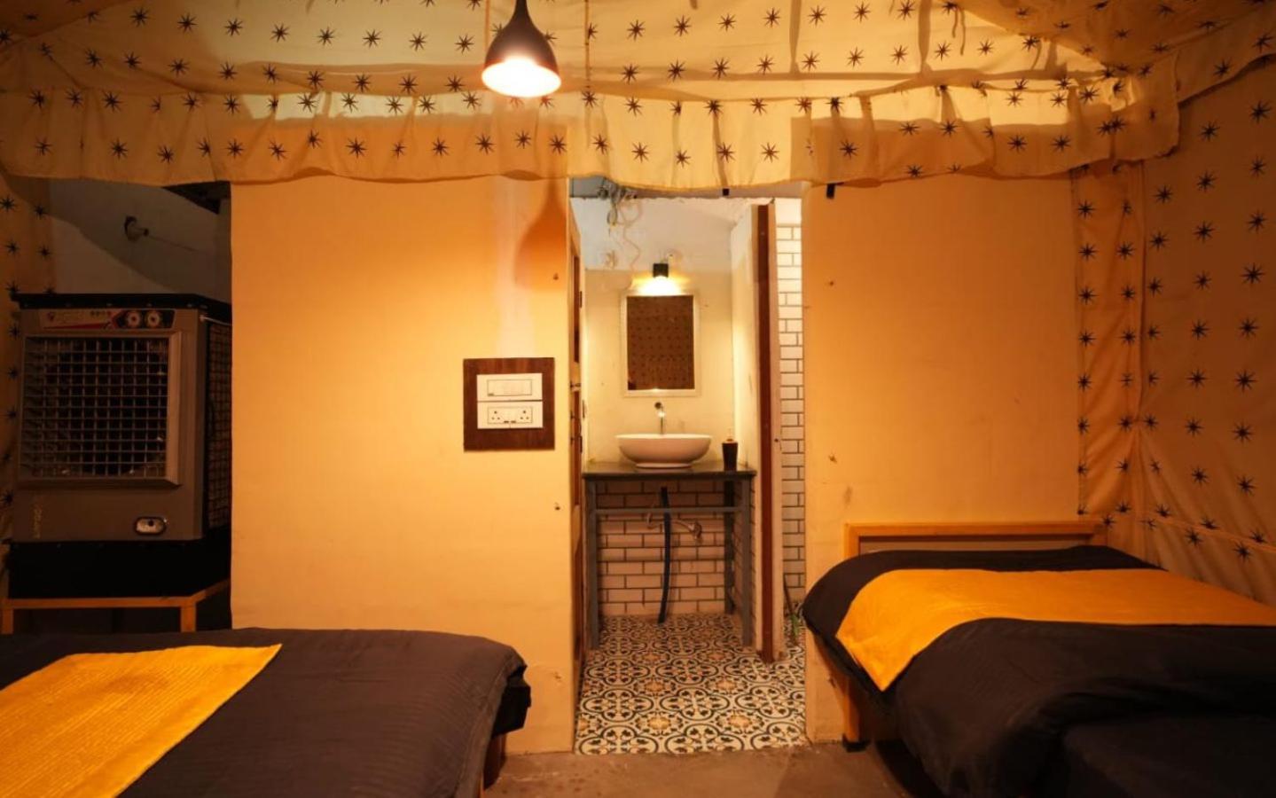 Riverside Glamping By Stayapart X Elephant Brook Bijni Esterno foto